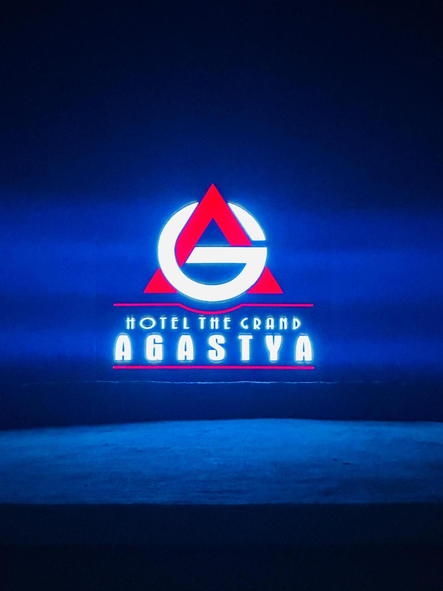Hotel The Grand Agastya Kaohni Bagian luar foto