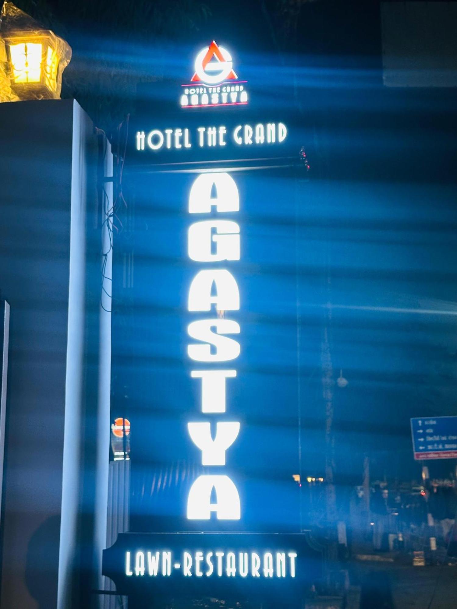 Hotel The Grand Agastya Kaohni Bagian luar foto
